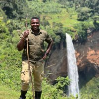 𝐂𝐡𝐫𝐢𝐬𝐭𝐨𝐩𝐡𝐞𝐫| Safari Guide 🦍🦁🦏 (@chrisrunumi) 's Twitter Profile Photo