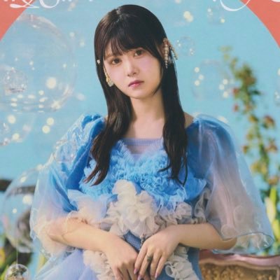 haRXLhlukm5V2gJ's profile picture. #伊藤理々杏