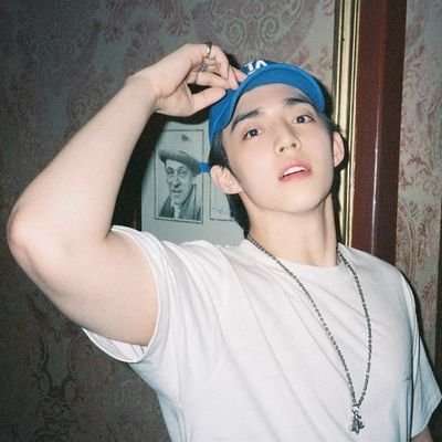 30’sh 𖧷 strong independent corporate slave na kumakayod para sa #SEVENTEEN 𖧷 🦌🍒🍊🍚 𖧷 spark-chaser 𖧷 buying & stan acct for svt, minsan rant acct din 𖧷