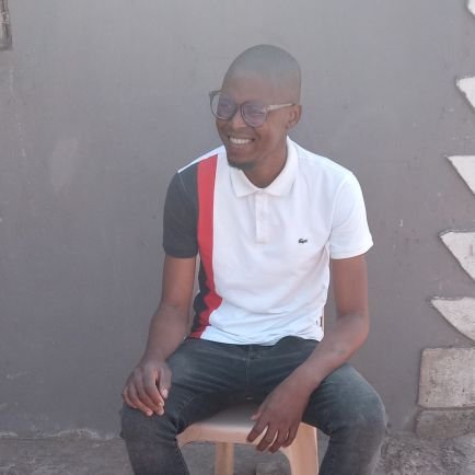 RealAyakha_SA's profile picture. soccer player Woza Madrid FC & Mamelodi Sundowns biggest fan Follow on Instagram ayakha_bavuyle