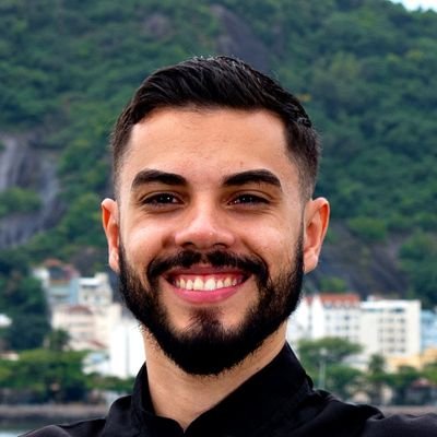 Psicólogo | Servindo na @Igreja_Shammah | Prof de Música | Cantor e Compositor | Guitarrista e Violonista