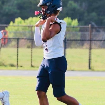 Fivay Highschool | C’O 2027 4.16 GPA | Athlete | Wr | 150 lbs 5’8 | Bench 215 - Squat 315 - Power Clean 205 | 4.62 40 yd dash | Head Coach @CoachEgan71