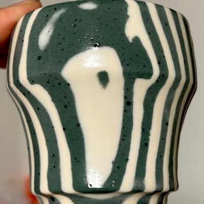 kago3939's profile picture. 陶・ガラス、カスタムナイフ。