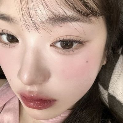 ettoilessss's profile picture. 