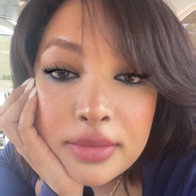 unapoloeticmari's profile picture. IG https://t.co/ibhVXTzvIM