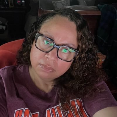 Loving and living my life, just being ME. Wife, Mom, Daughter, Sister and Auntie; #teamTwitty, #teamcowboys, #teamheat, #teamtarheels. Phil 4:13
