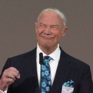 NicholasCa27402's profile picture. 