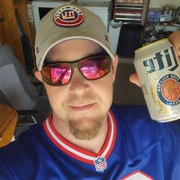 Bear (@bear_is_thirsty) 's Twitter Profile