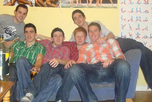 darrenlynch1991's profile picture. Dont follow me, i dont know where im going