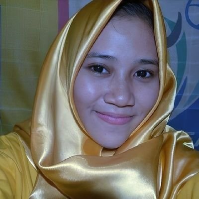 18101997_'s profile picture. Suka cewek yg berhijab satin