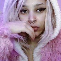 shawty on crack ❄️ (@kittenz_suck) 's Twitter Profile