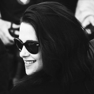 reader_mari's profile picture. sempre lendo
sempre ouvindo
sempre amando