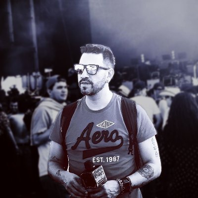 Soy Sam, y doy noticias sobre conciertos y festivales por todo el planeta 🌍 amo la música 🎵 amo viajar ✈️