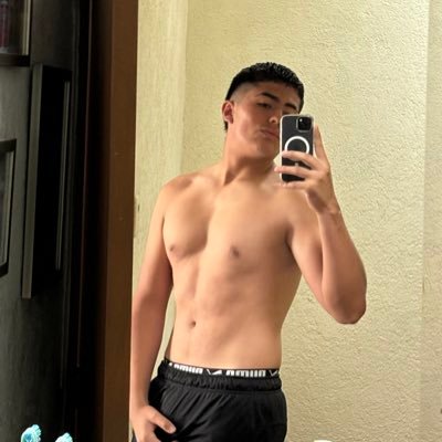 MaMazMaz's profile picture. Kanye said we gon be okay, so we will.