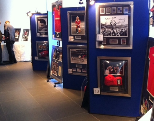 autographart1's profile picture. autograph dealer and collector