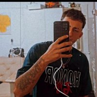 Tomi (@tomi_c222) 's Twitter Profile