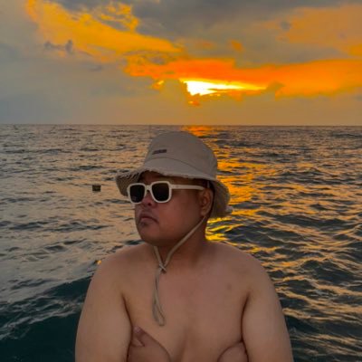 LanzHenry's profile picture. kindness and intelligence 🫶🏻