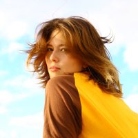 エミリ / Emili (@emilimisumi) Twitter profile photo