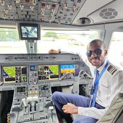 #Embraer E2- 190/195, ERJ 135/145 Rated👨✈️✈️ .Once you have tasted flight, you will forever walk the earth with your eyes turned skyward.