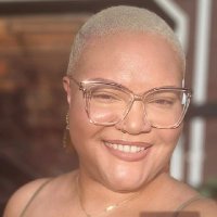 carbie b. (@ayyembee) 's Twitter Profile
