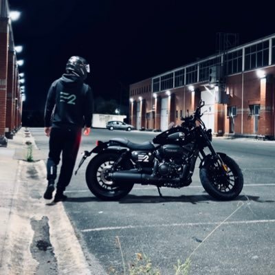 NΞY THΞ BΛSQUΞ 🌍2️⃣ 🐳 Profile