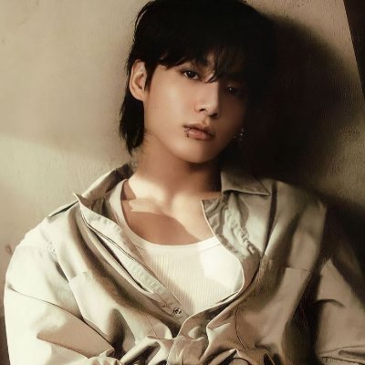 MEL0MANTIC's profile picture. kenzi's.