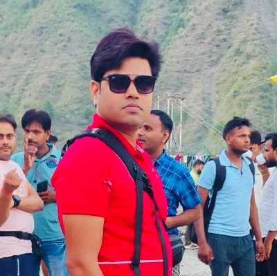 VINAYSHAKY13131's profile picture. 