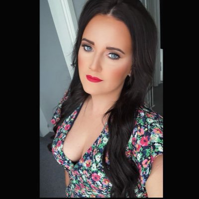Claire_ITZx's profile picture. 