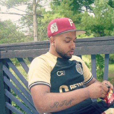 nnrr____'s profile picture. 