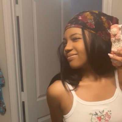 MYAMYAthebest1's profile picture. 𝒜𝒸𝓉𝓇ℯ𝓈𝓈🌸/𝙿𝚛𝚘𝚏𝚎𝚜𝚜𝚒𝚘𝚗𝚊𝚕 𝚁𝚊𝚗𝚝𝚎𝚛🌺/ 𝓌𝓇𝒾𝓉ℯ𝓇/𝒜𝓇𝓉𝒾𝓈𝓉 🪷𝐈 𝐣𝐮𝐬𝐭 𝐩𝐨𝐬𝐭 𝐬𝐭𝐮𝐟𝐟🪻