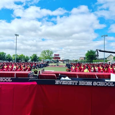 Official twitter account for Everett High School's College and Career announcements Tweets by Ms Buonopane