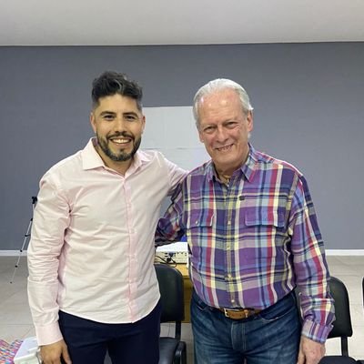 Secretario Gral de UPCN Secc. San Luis/ Sec. Adjunto de la CGT Reg. San Luis
Analista Químico y Gallina a full!!🐔