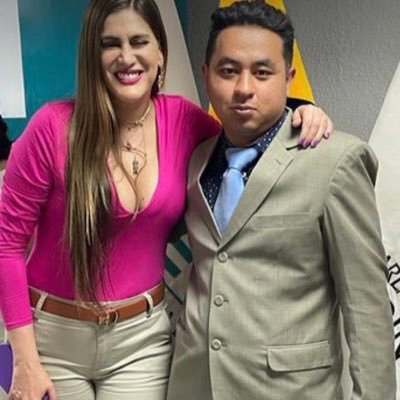 HINCHA DE LIGA Y DE RIVER y del bolso COMO TODA PERSONA DE BIEN