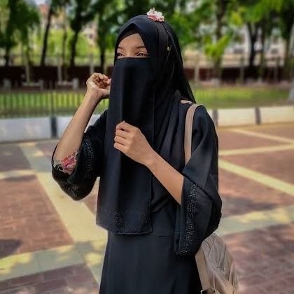 #photos_lover
#photographer
#burkaGirl
#abbottabadian
# Student 🎓👩🎓
#Followforfollowback
100%