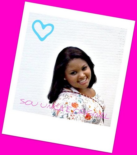 SOU UMA MENINA MTOO ANIMADA E LEGA QUEM SOBE LEVA MINHA AMIZADE ELA SERA PARA SEMPRE E O MEU AMOR TBM SOU MTA AMIGA N GOSTO DE FALCIDADE E SOU SINCERA ESSA É EU