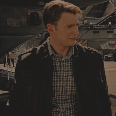 Steve Rogers, captain America. NOT REAL. 18+. dms are always open. multi-ship @CaptainsWidcw
