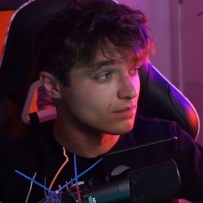 laviendzny's profile picture. psalms 2:3