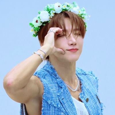34| she/her| fan account |#ラルク🌈| #HYDE | #LUNASEA | in the rabbit hole of K-drama and K-pop | #2PM (🩷🐼) | #SUPERJUNIOR (💙🐰) |#TVXQ (❤️🦌) | #ATEEZ (🖤🐿️)