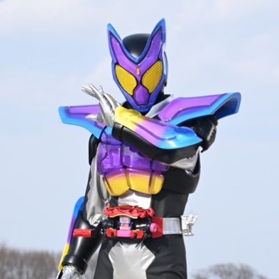 20代社会人 2019年3月25日から始めた特撮好きな人です。特に仮面ライダーが好きです。あとスーパー戦隊もです。 仮面ライダーはドライブが好きで、スーパー戦隊はルパパトです。 たまにツイートしているときによくわからないところもありますがよろしくお願いします。