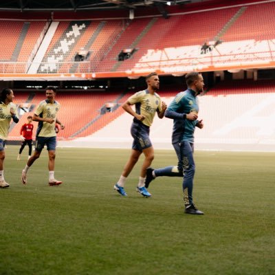 @AfcAjax ❌❌❌ Doctoral candidate @Leedsbeckett | My views only