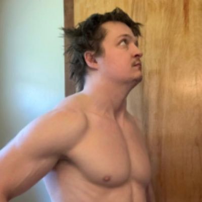 hoopbaby08's profile picture. meh