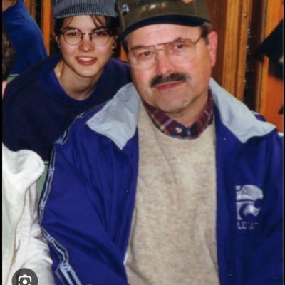 BTK is my grandpa | blues | royals | Married for 20 years Faithful for 12 | #TeamMobi | Proud member of the Church of Jesus Christ Latter Day Saints | pisskink