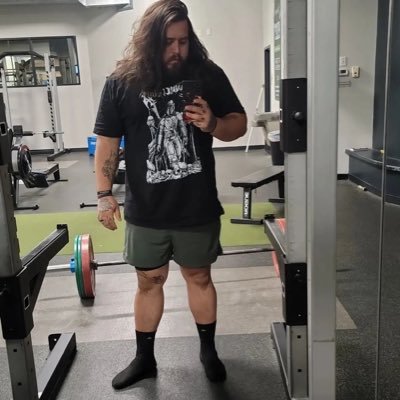 Odestroyher's profile picture. Gamer, soccer lover, wolfdog owner// Star Wars, Horror, LOTR and Anime FC Barcelona/Washington Capitals/USA