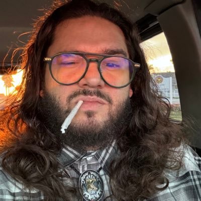 kevincast12's profile picture. ✌🏼😎