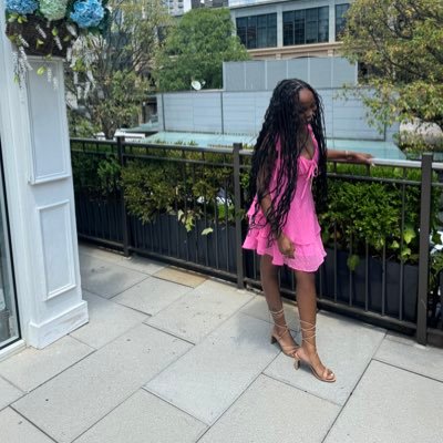 _CrazieeAhh_'s profile picture. 💕 27 • 🇰🇪 • atl • main: f.kali.m • art: arielsxart 💕