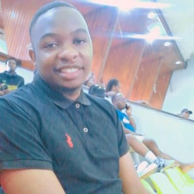 love being happy 😁😊. love myself more than anything.....soccer fan. # fund accountant/CPA. 🏀🏀🏀