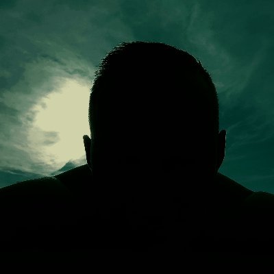 tvlooy's profile picture. 