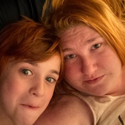 holly_addichan's profile picture. 