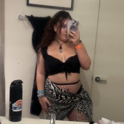 calpassucci98's profile picture. 