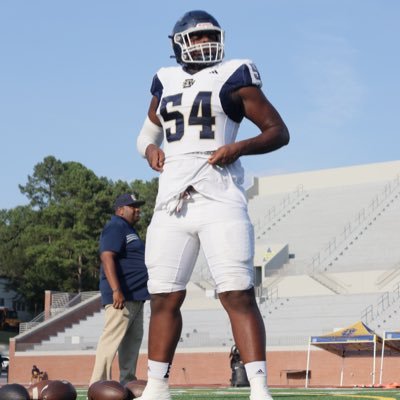 co26”(DT) for southwest dekalb hs #54. 6’6 285.